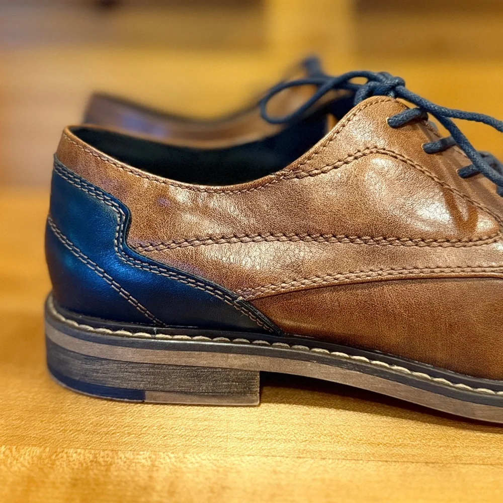 Restoration Lowry Men's Two Toned Cap Toe Oxford Dress Shoes. 7‎